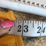 Avenue NWT  size 26/28 yellow blouse with cut out sleeve Photo 9