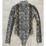 Source Unknown Women's Brown‎ snake skin print Turtleneck Top Long Sleeve  Size S Photo 3