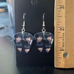 Boutique Beatles Guitar Pic Earrings Photo 1