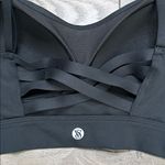 Victoria's Secret  Allegro Lined Medium Impact Strappy Back Sports Bra Size 34DD Photo 4