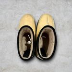 UGG ★  Women’s ‘Classic Clear Mini’ Natural Snow Boots ★ Photo 3