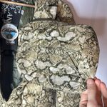 ANORAK NWT Green Gold Snakeskin Duck Down Blend Puffer Jacket Small Photo 6
