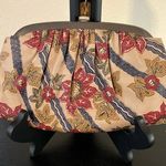 VTG Beautiful Floral Leather Clutch Sliver tone clasp Multi Photo 1