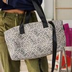 NEW Mail & Lili Weekender Bag Photo 0