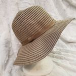 Hat w/Slight Shimmer Photo 2