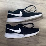 Nike Running Shoes Photo 0