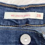 Levi's Women’s Mid-Rise Mid Length Blue Denim Jean Shorts 28 Photo 7