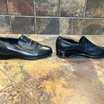 Munro American Walking Wedge Shock Absorbent Size 6 Black Photo 2