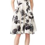 CHRISTIAN SIRIANO White & Black Floral Full Skirt V Photo 1