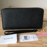 Coach Wallet Photo 1