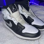 Jordan 1 Mid White Shadow Photo 0