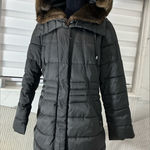 Apt. 9 Warm, practical puffer coat 🖤🖤 Photo 0