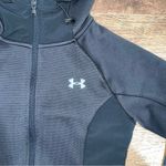 Under Armour  Women’s Storm Cold Gear Mid-Weight Jacket Photo 3
