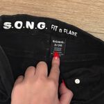 S.O.N.G Black fit and flare jeans Photo 2