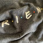 FRIENDS tee Size M Photo 5