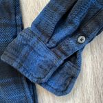 Orvis  Women’s Black Navy Plaid Button Down Flannel Jacket with Pockets Medium Photo 7