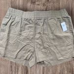 Old Navy 🌴 NWT! 🌴 High Waisted Linen-Blend Shorts in Army Green! Photo 0