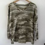 American Eagle Camo Waffle Knit Camouflaged V Neck Oversized Medium Photo 0