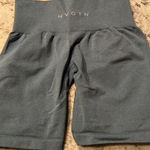 NVGTN  Shorts Seamless Photo 0
