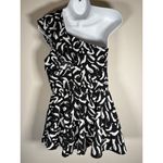 GILLI One Shoulder Black and White Ruffle Cinch Waist Top Quiet Luxury Large Photo 4