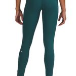Lululemon NWT Swift Speed High-Rise Tight 28"
Brushed Luxtreme Photo 1