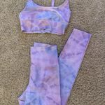 Beach Riot  sport purple tie dye workout set  Photo 0