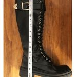 Gianni Bini Skyscraper Lace Up Lug Sole Platform Tall Boot Patent Leather Size 7 Photo 11