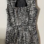 H&M sculpted Tank black/white printed sheath dress Sz 4 New with Tags Photo 5