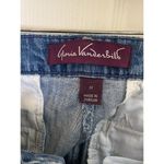 Gloria Vanderbilt  Wide Leg Light Wash Jeans Sz.12 Photo 2