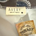 *NEW* Avery Paisley Blazer Gray Photo 4