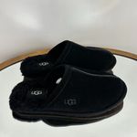 UGG  Scuff Slipper in Black Size US 6 (Women) Photo 3