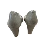 Ralph Lauren Lauren  Womens Gray Patent Leather Heels Size 10B SKU 7325 Photo 4