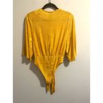 ZARA Floral Jacquard Knotted Bodysuit Sz S in Gold Flowy Sleeves Snap Buttons Photo 3