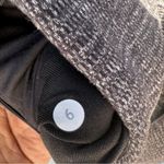 Lululemon Runderful 1/2 Zip Rulu Pullover Gray Black Thumbholes - Size 6 Photo 4