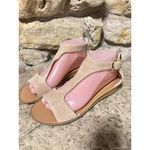 Kenneth Cole Judd Tan Suede T-Strap Demi Wedge Back Zip Buckle Sandals Shoes 8 Photo 4