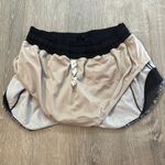 Lululemon Hotty Hot Sz 4 Women Black & White Paisley Workout Yoga Lounge Shorts Photo 7