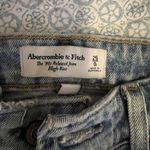 Abercrombie & Fitch Abercrombie 90s Relaxed High Rise Jeans Photo 2