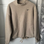 Nike Therma fit Womens S Oversized crop Sherpa Fleece Sweatshirt pullover jacket Photo 0