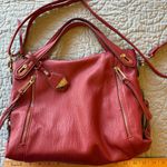 Jessica Simpson  Elegant Red Shoulder Bag Photo 3