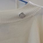 Erika FINAL MARKDOWN  sweater small Photo 2