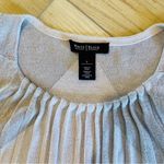 White House | Black Market Sz S White/Gold/Silver Sleeveless Pleated Knit Blouse Photo 1