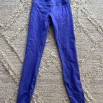 Lululemon  wonder train leggings 
Purple Photo 0