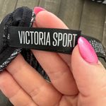 Victoria's Secret  SPORT Reflective Strappy Back Sports Bra Size Large Like New Photo 4