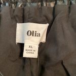 OLIA Black Leather (look like Skirt) but not leather size Xl length 19” Photo 3
