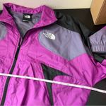 The North Face  Women’s Purple Windbreaker Jacket Medium Photo 10