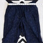 Athleta  Printed Farallon Joggers in Stratum Camo Size 0 Photo 5