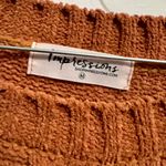 Impressions NWOT Sweater Size Medium Photo 2