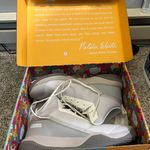 Moolah Kicks Basketball/Volleyball Shoes Photo 0