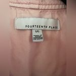 Fourteenth Place Pink Sleeveless Vest Photo 1