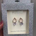 Accent Accessories Accent - Sparkly Tear Drop Earrings - NIB Photo 0